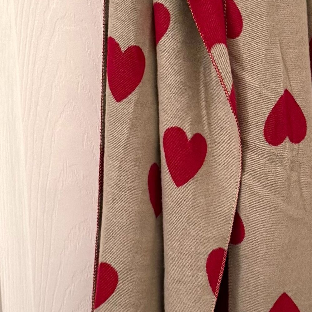 New Steve Madden Long Red Taupe Heart Scarf Wrap Shawl With Tags - Picture 11 of 11